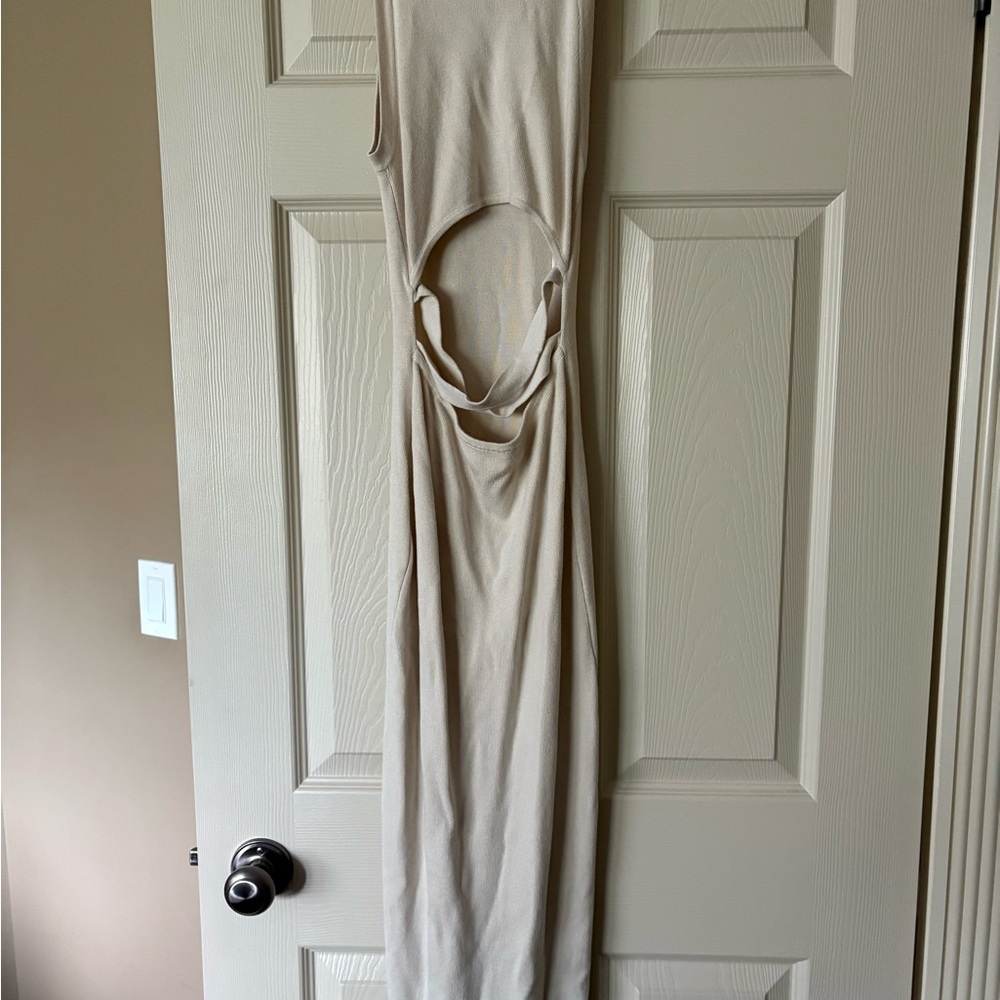 Dynamite Tan Ribbed Bodycon Dress with Halter Neckline - Picture 4 of 6